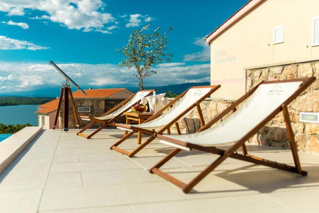 Luxury Villa Allen With Pool Клімно Екстер'єр фото