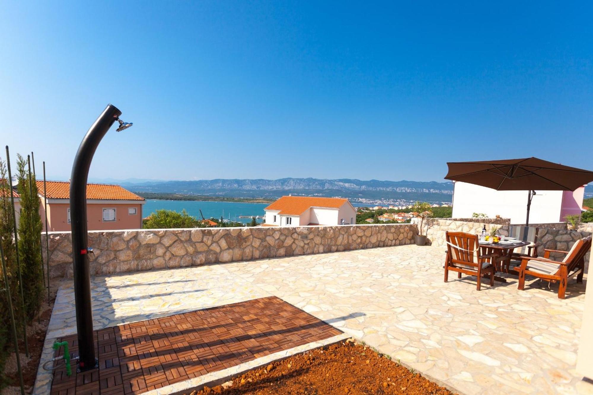 Luxury Villa Allen With Pool Клімно Номер фото